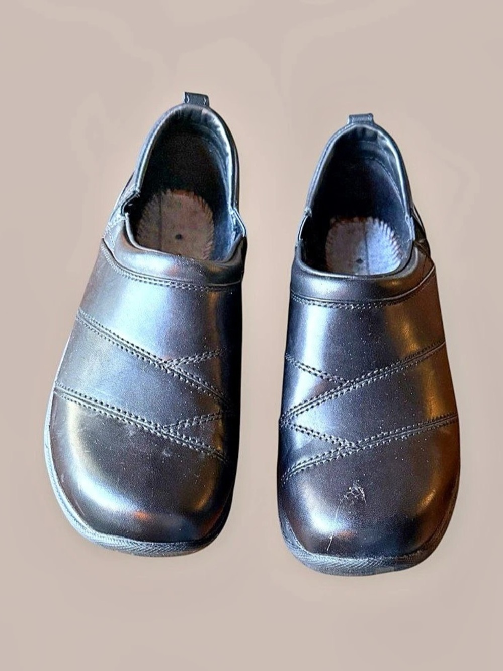 L.L. Bean Comfort Moc Leather Slip-on Clogs